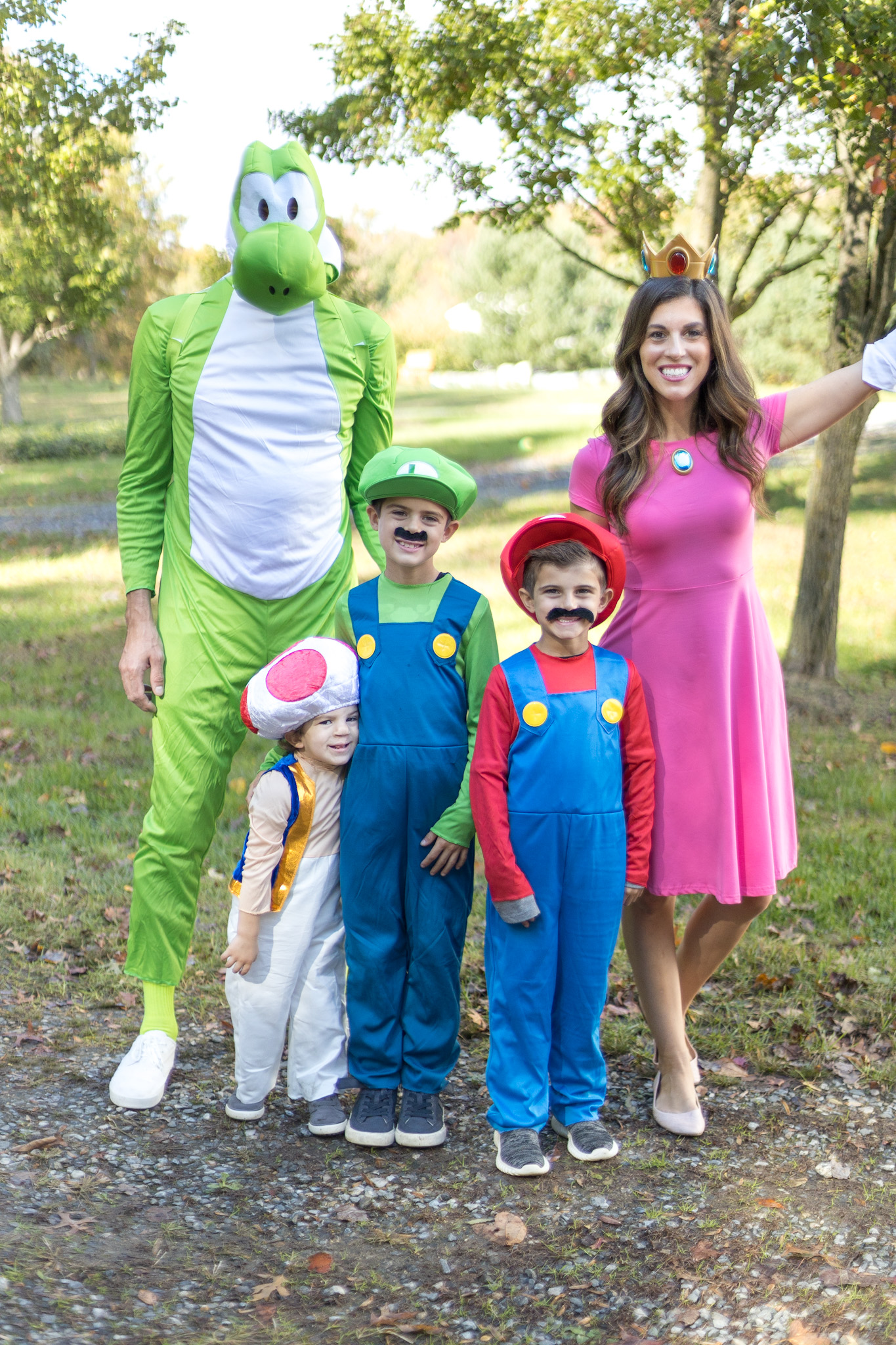 Foto de la familia Williams fanaticos de Mario Bros.